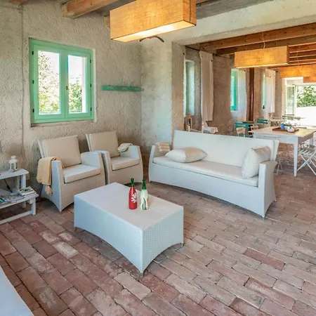 Checco By Mmega Villa Montedinove